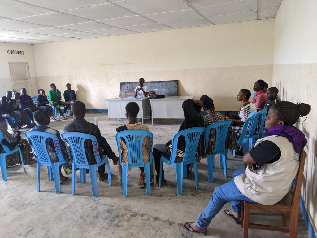 Déroulement de la séance mixte des garçons et des filles dans l’aire de santé Bogoro, zone de santé Rwampara en ITURI